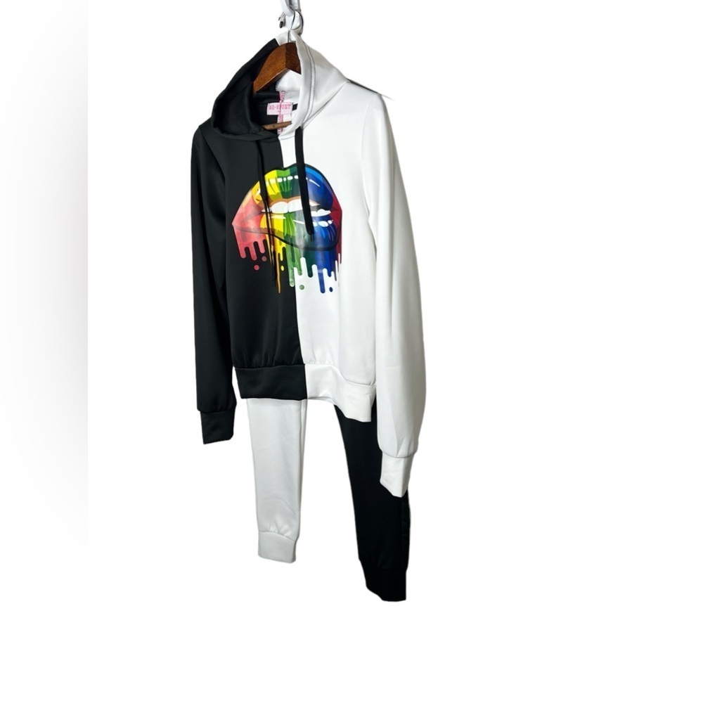 AQ Sport Women’s Sweatshirt/ Tracksuit 2Pcs Set - Picture 3 of 16